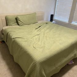 King Bed And Frame 