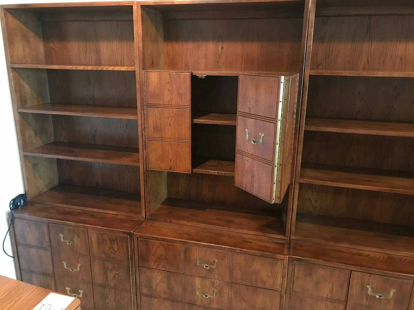 Henredon fine furniture book shelves