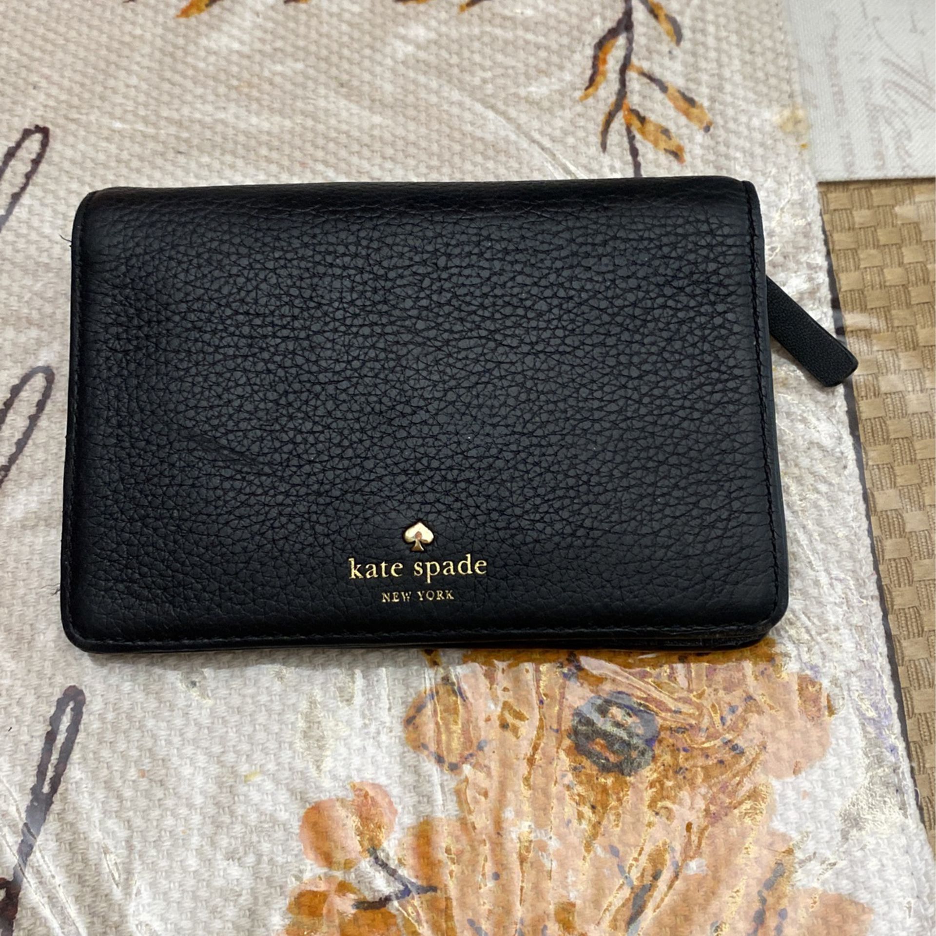 Small Kate Spade Wallet