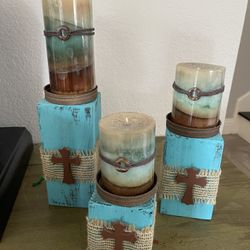 Pillar Teal Decor With Candles 
