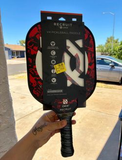 4v Pickleball PADDLE