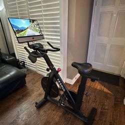 Indoor Cycling Bike + Screen YESOUL G1M Plus, Peloton Compatible