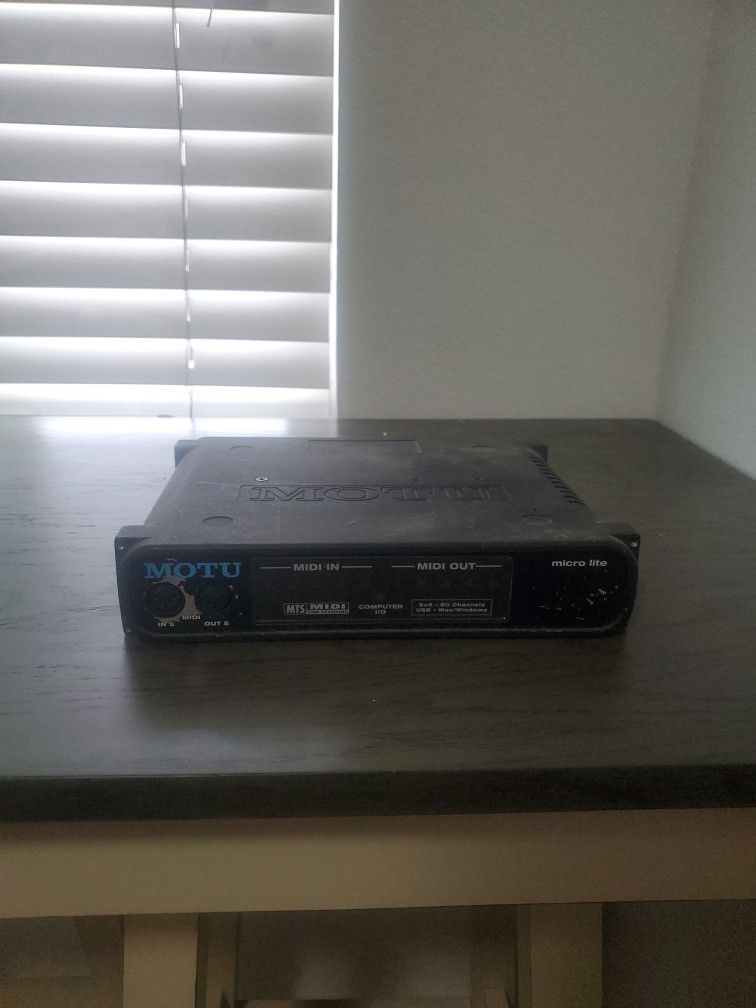 Motu Micro Lite Midi Interface