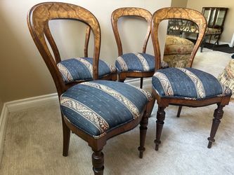Set of 4 antique Victorian era chairs
