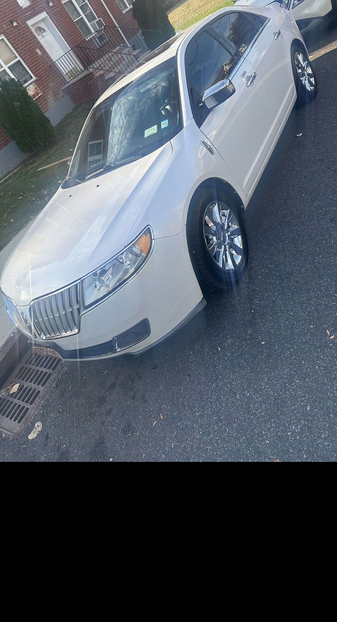 2011 Lincoln MKZ