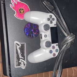 Ps4 With Games And Controller +controller Charger /will Trade For A Laptop
