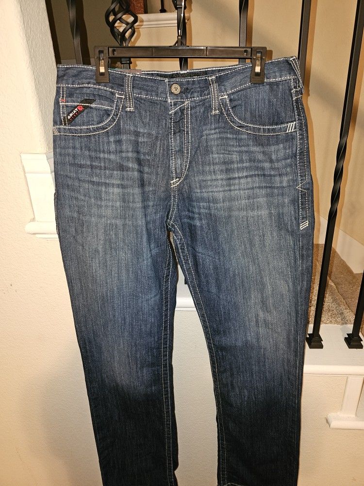 ARIAT FRC M7 LIGHT WEIGHT DURA STRETCH SLIM FIT STRAIGHT LEG DENIM JEANS 