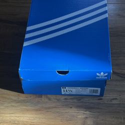 adidas spezial black gum size 11.5