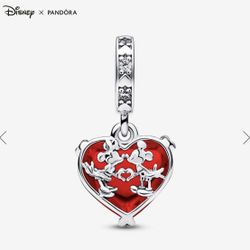 Disney Mickey & Minnie Mouse Kiss Red Murano Glass Dangle Charm And Bracelet