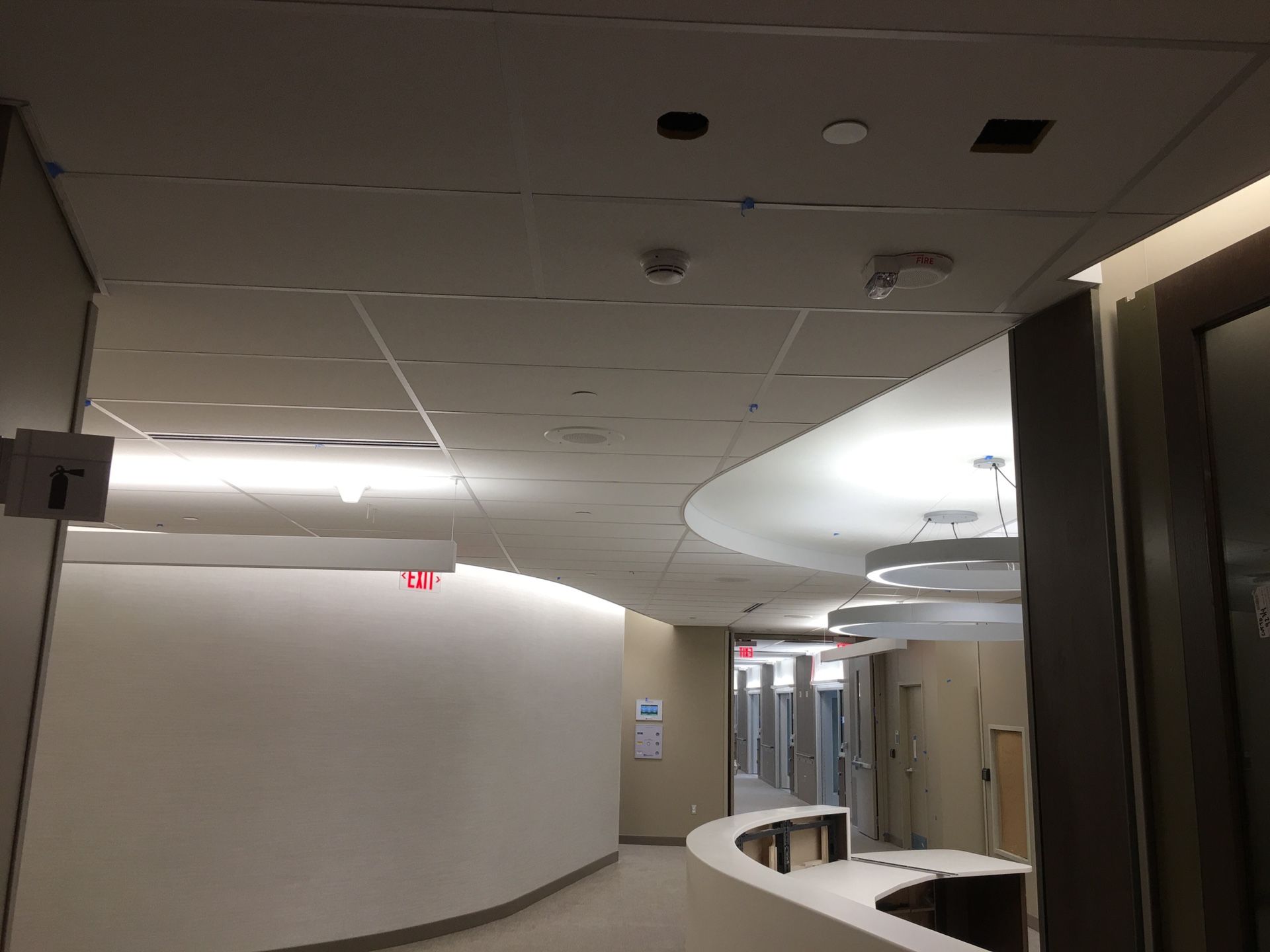 romodelacion installation acoustic ceiling, metal framing, drywall, finisher, do not hesitate to call Thank you