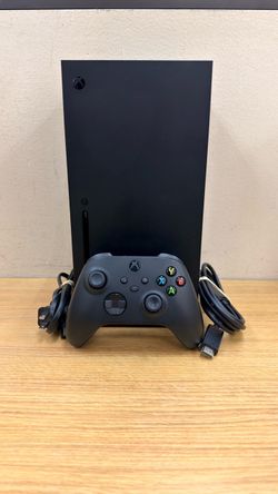 XBOX SERIES X 1TB W/ CONTROLLER, HDMI & POWER CABLE
