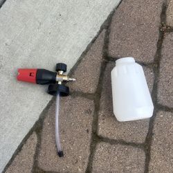 Brand new foam cannon