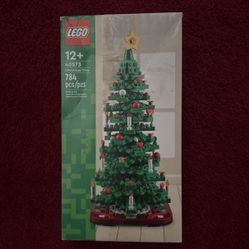 Lego Christmas Tree— All Parts (Needed and Extras) and Instructions Included