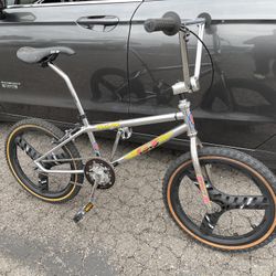 1993 GT Mach One Oldschool Bmx