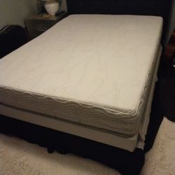 FULL SIZE HYBRID MATTRESS 