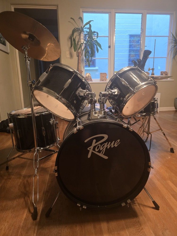 7 Piece Beginner Drum Set