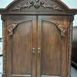 Mahogany Armoire 