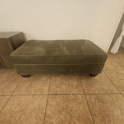Free Ottoman 