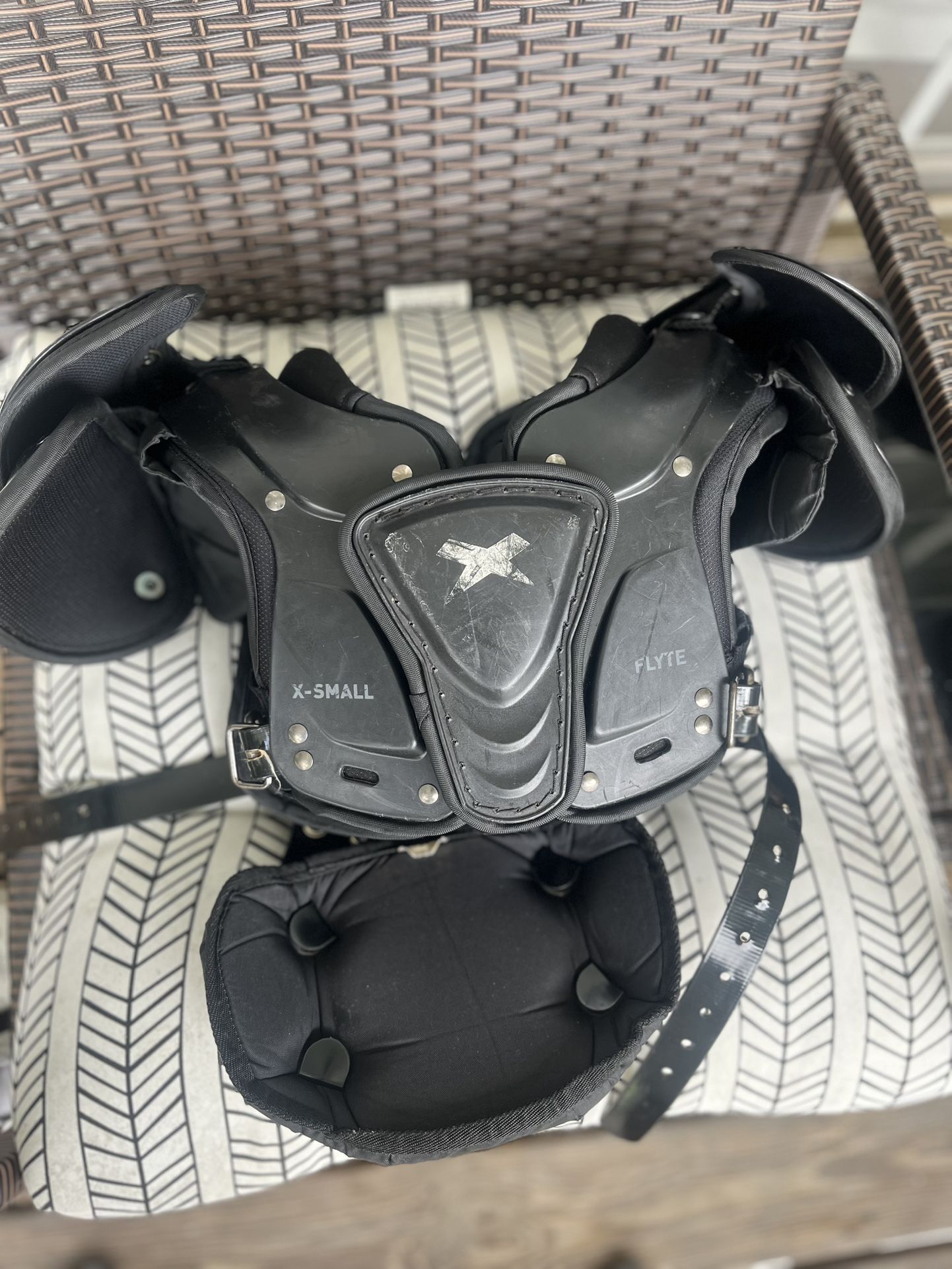 X zenith Shoulder Pads