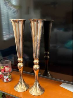 Gold metal vase , center piece decor