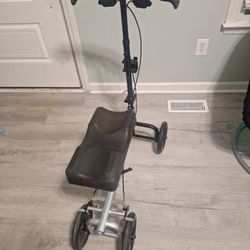 Knee Scooter