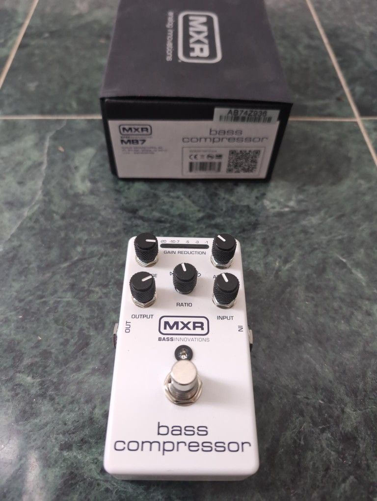 MXR Bass compressor M87