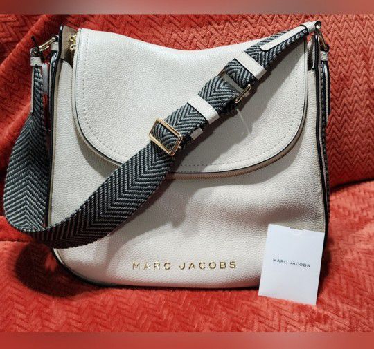 Marc Jacobs The Groove Leather HOBO bag