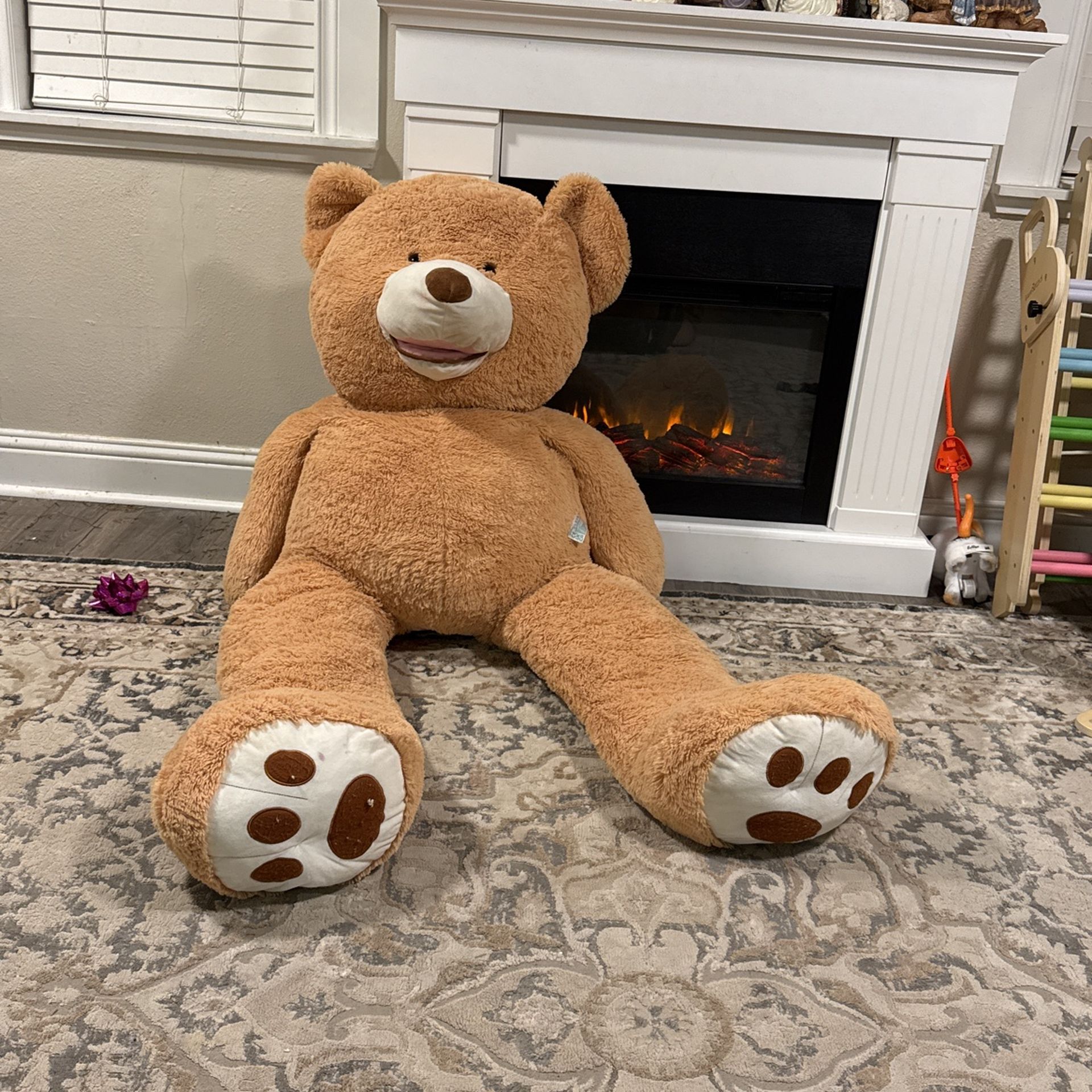 Giant teddy Bear About 5 Ft Tall 63 Inches Great Condition