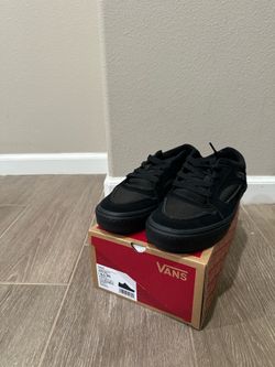 VANS Colson Black Sneakers – Brand New (Men’s US 8 / 260mm)