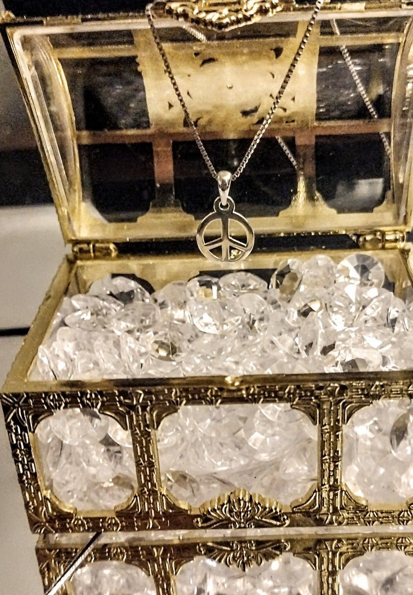 925 Sterling Silver Peace Pendant Charm