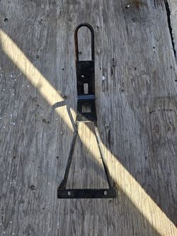 Harley Seat Mounting Bracket 