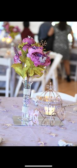 17 Centerpieces