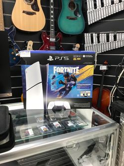 Sony PlayStation 5 Slim Digital Edition – Fortnite Bundle