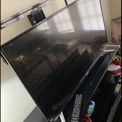 Hitachi Roku 43”