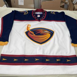 Nwot Authentic Atlanta Thrashers Ccm NHL Jersey White Mens 56 Clean Defunct Mic
