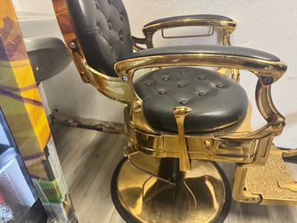Black and Gold Hydraulic Barber Chair