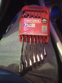 Craftsman 7pc./p. SAE 12 pt opening box and ratchet set and Craftsman 7 pc../p. 12 PT metric open-end box end ratchet wrenches