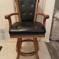 Quality Bar Stool-Heavy Duty-Swivels 360