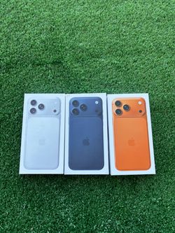 Apple iPhone 17 – 3 Colors Available