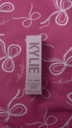 Kylie lip stick red in shade 402 Mary Jo K