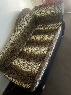 Leopard Furniture Set