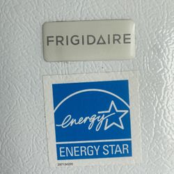 Frigidaire freezer something 17 ft.³