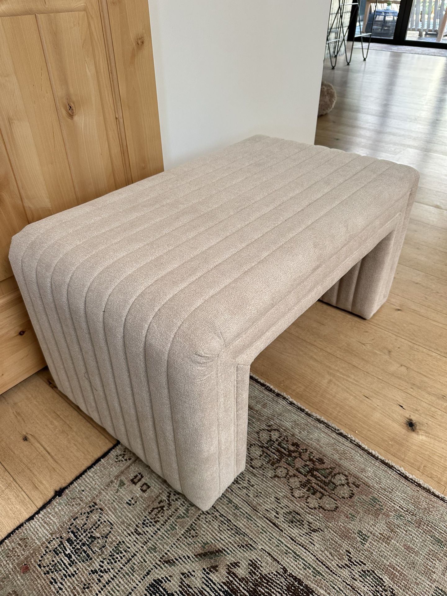 Beautiful Modern Chic Ottoman Bench