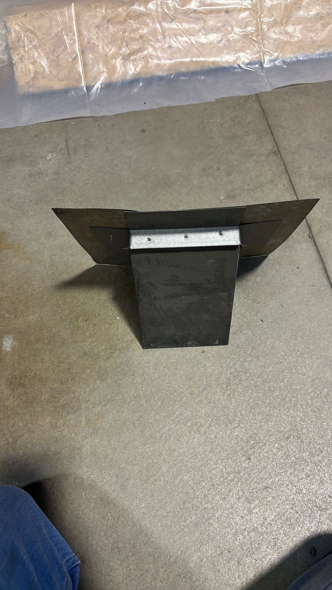 4” Vent With Plaster Screed Around The Perimeter 