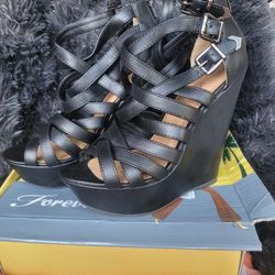 Women's Black Heels Size 8