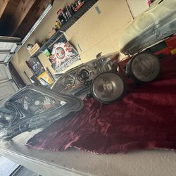 2010 Toyota Camry headlights