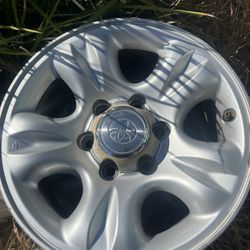 16 inch Toyota rims
