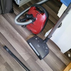 Miele Vacuum Cleaner 