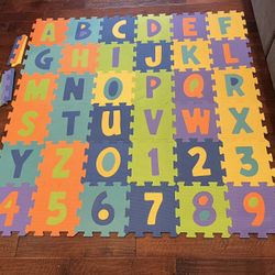 Imaginarium DISCOVERY Alphabet And Numbers Foam Mat