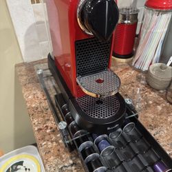 Breville Nespresso Espresso Machine- Like New 